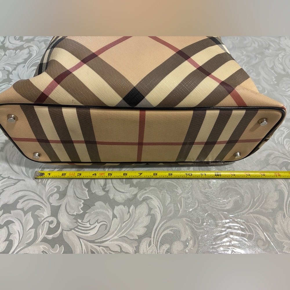 Burberry Tote Bag - Picture 10 of 14